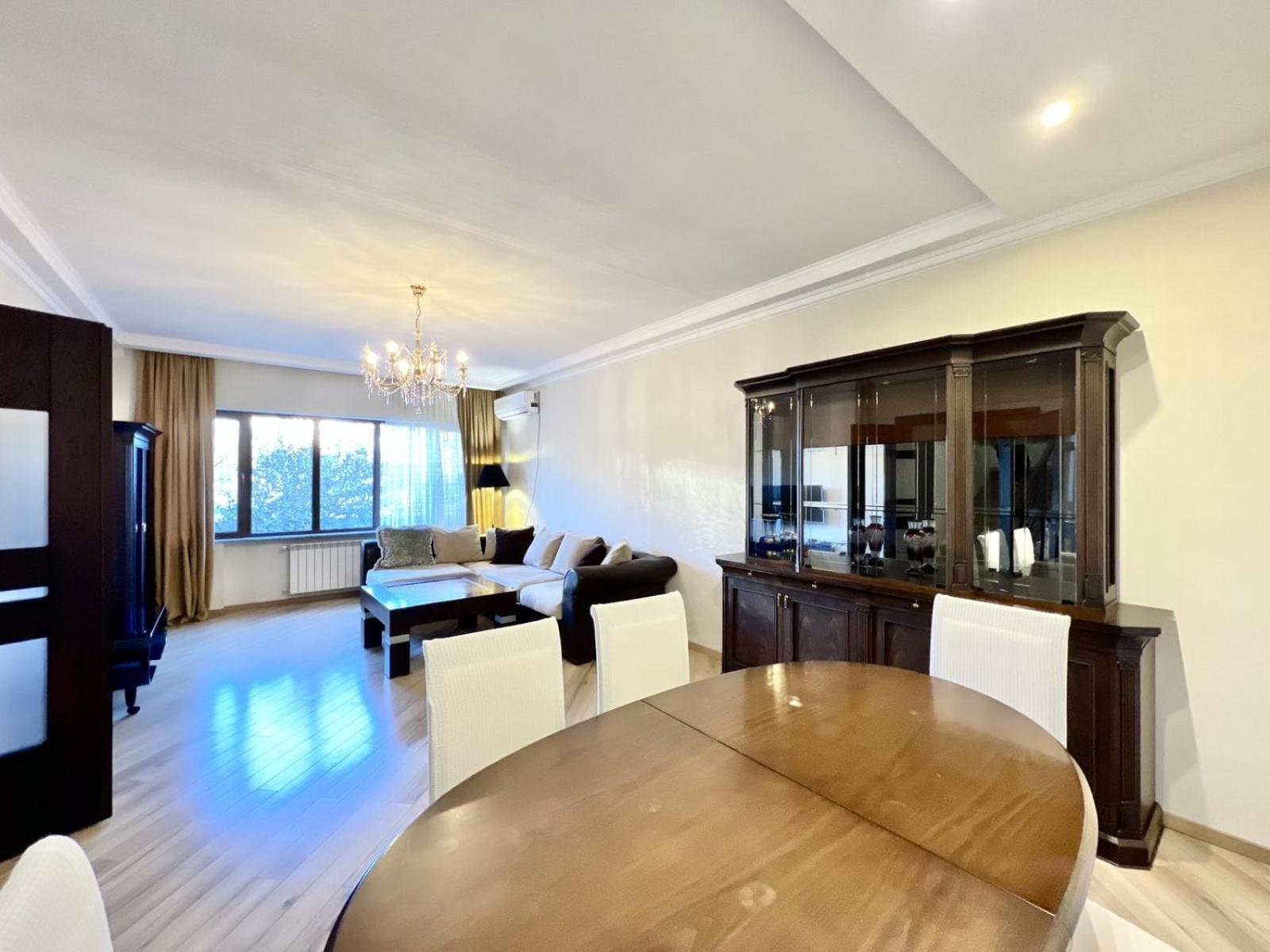 Villa In Тбілісі Екстер'єр фото